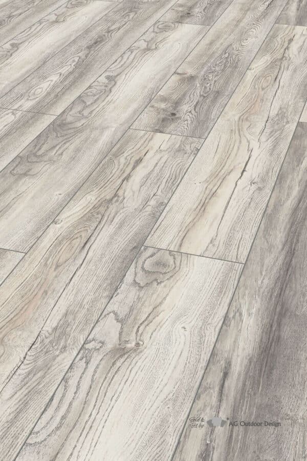 Oak White